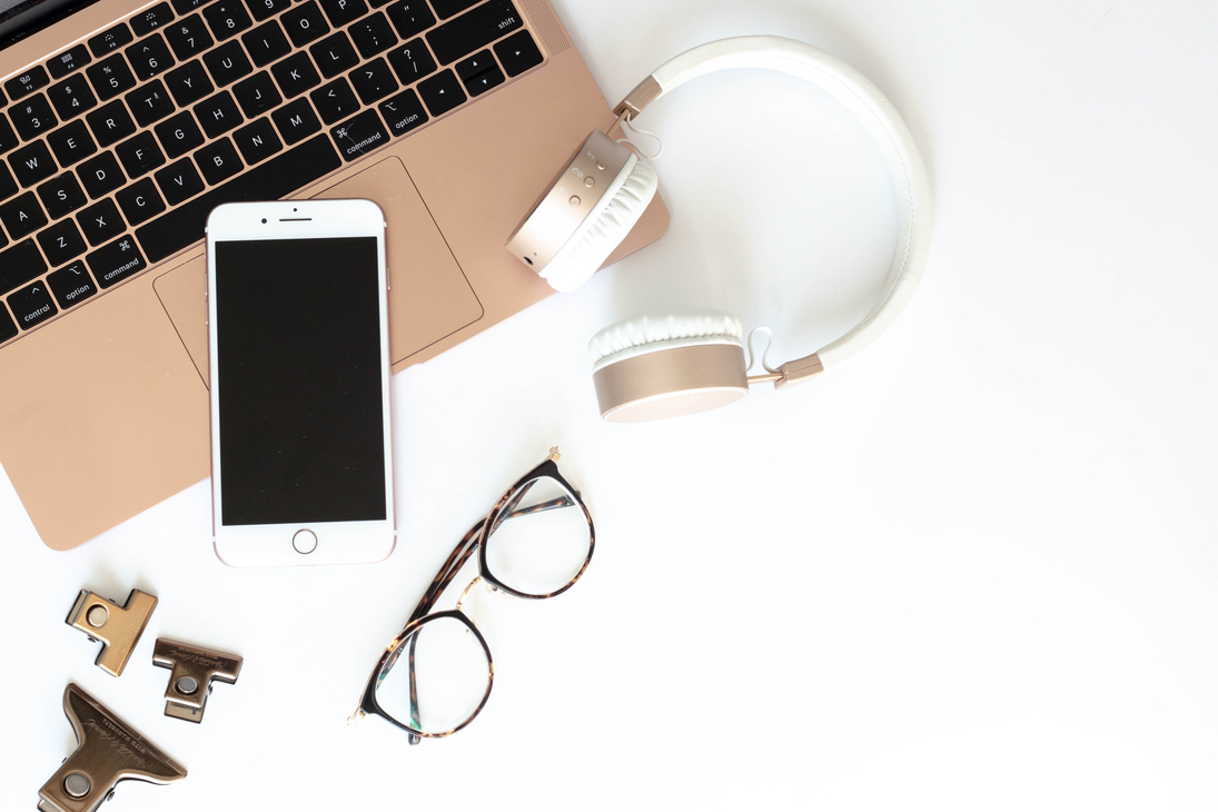 Desktop Flatlay